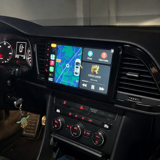 Écran CarPlay Seat Leon 3 intégré tableau de bord