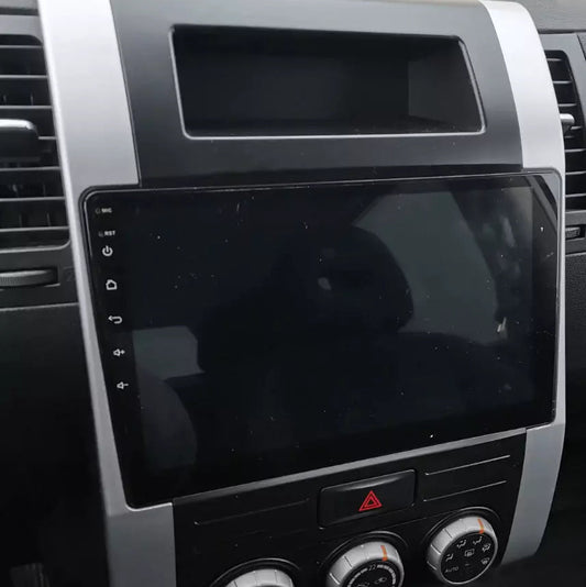 Écran CarPlay Nissan X Trail T31 intégré tableau de bord