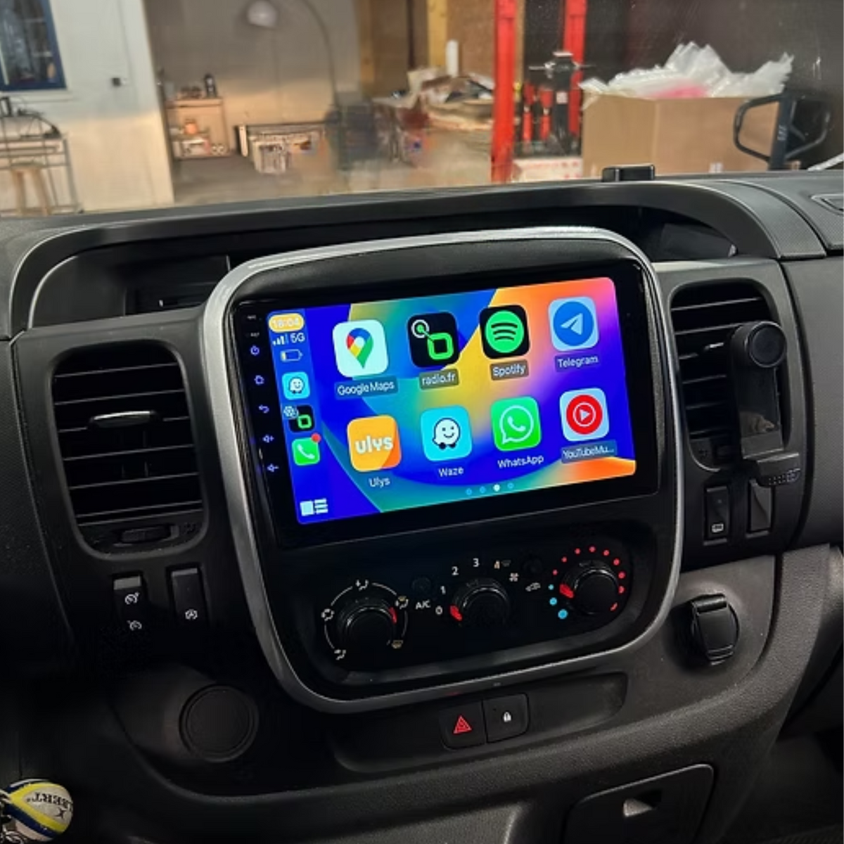 CarPlay Renault Trafic 3 (2014-2021) — image 1