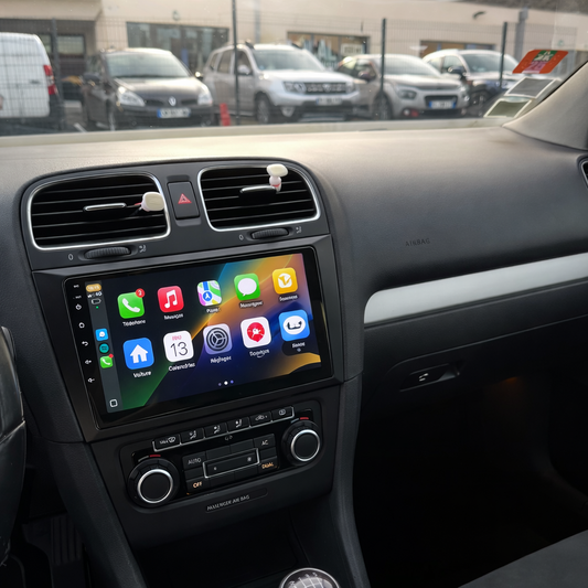 Écran CarPlay Volkswagen Golf 6 intégré tableau de bord