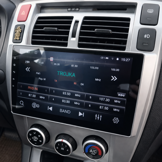 Écran CarPlay Hyundai Tucson intégré tableau de bord