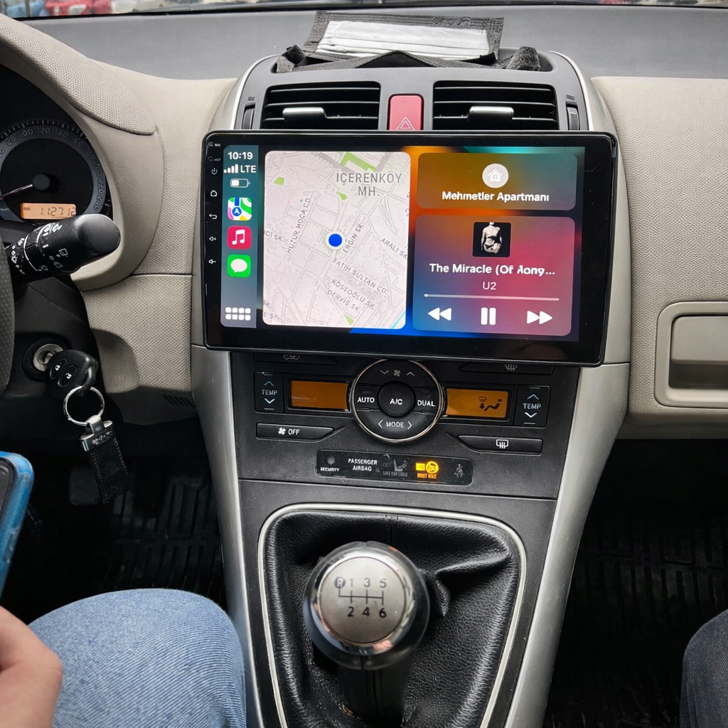 Écran CarPlay Suzuki SX4 S-Cross intégré tableau de bord