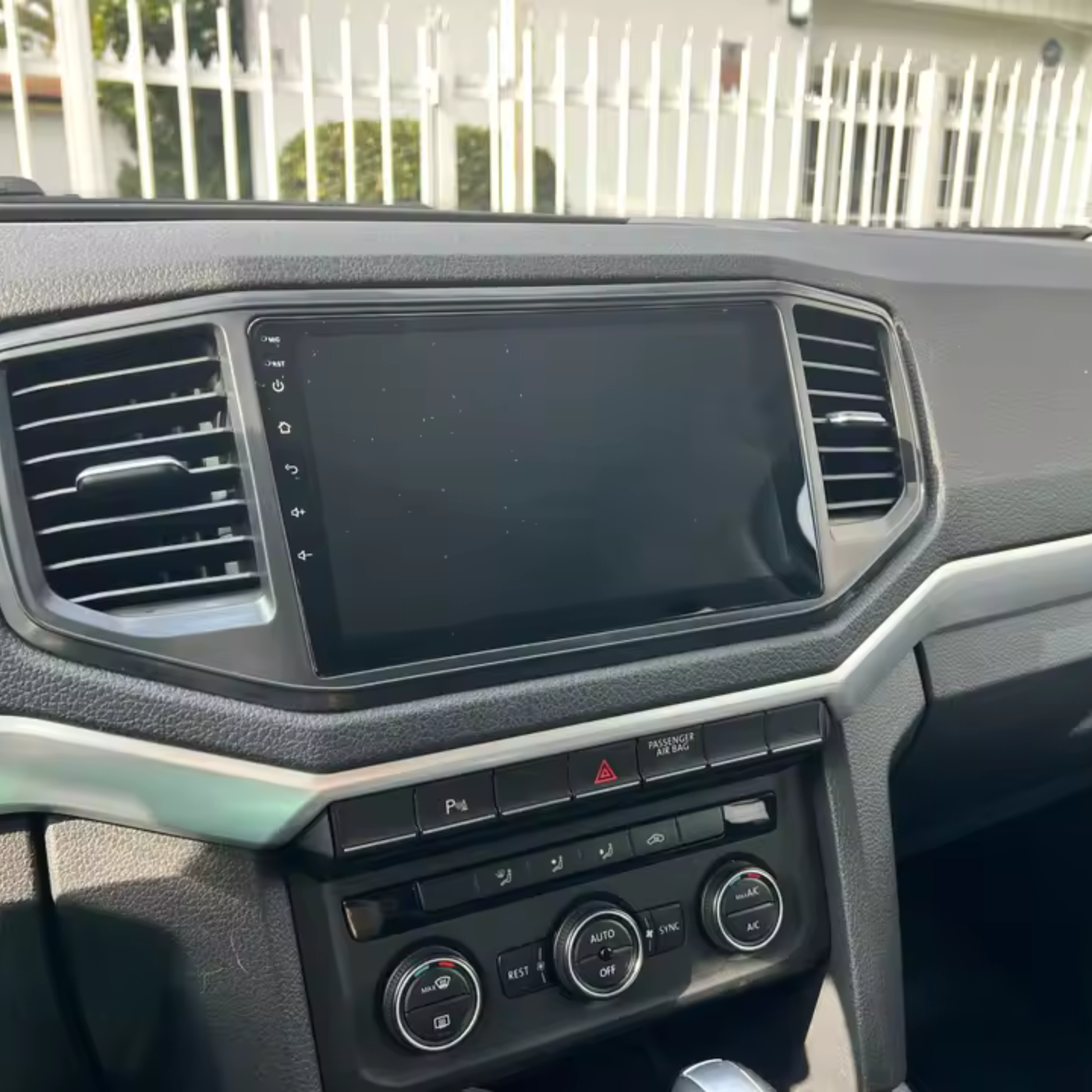 CarPlay Volkswagen Amarok (2016-2020) — image 1