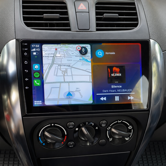 Écran CarPlay Suzuki SX4 intégré tableau de bord