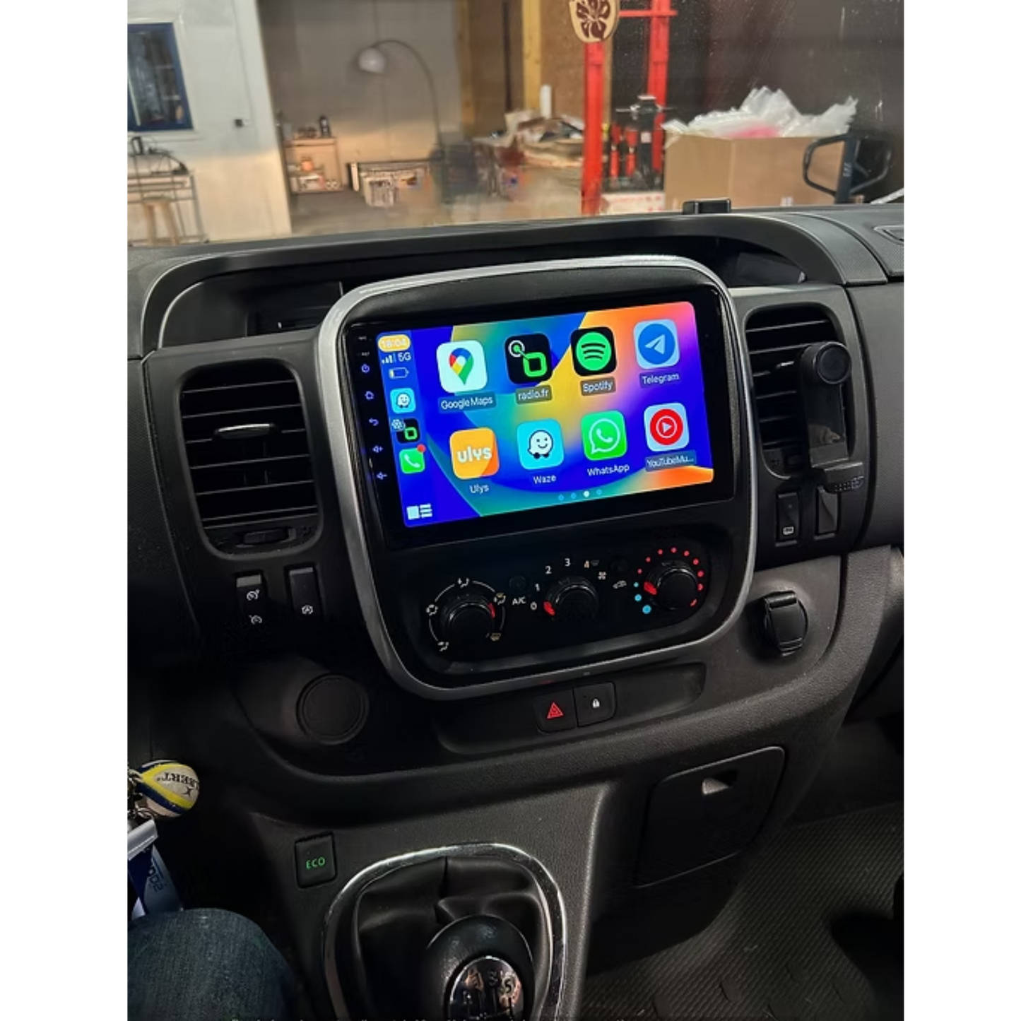 CarPlay Renault Trafic 3