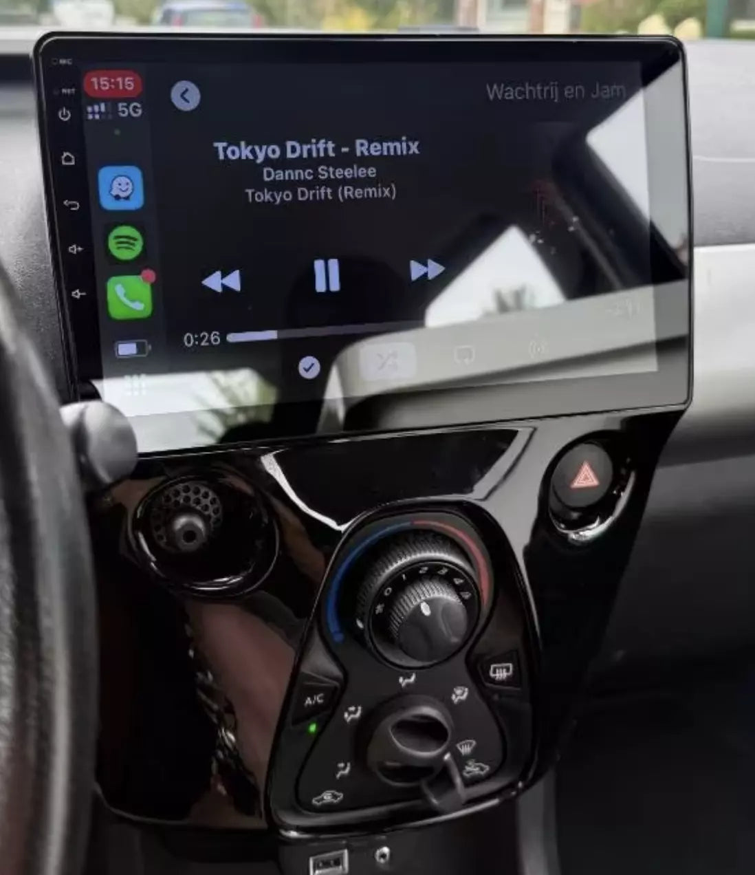 CarPlay Toyota Aygo B40
